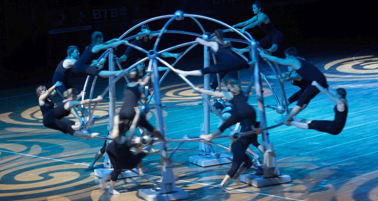 Choreographie: Hemisphäre